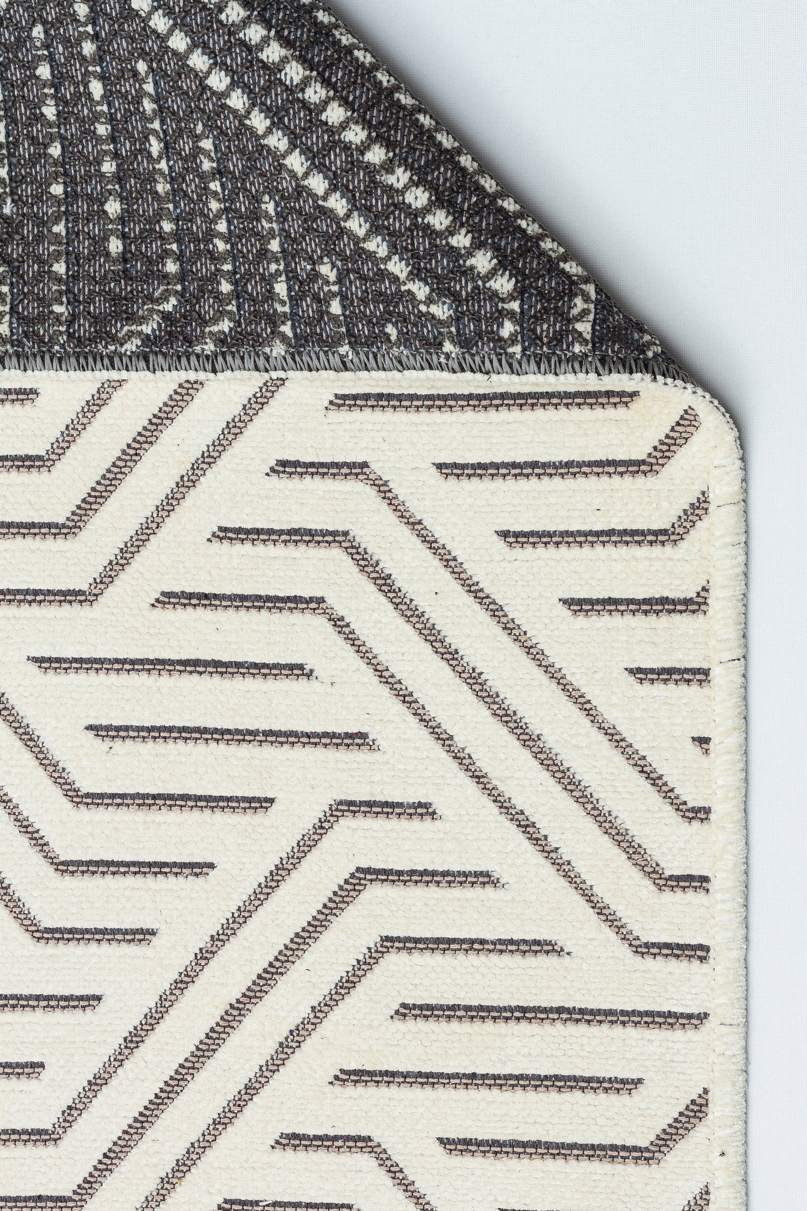 ŞÖNİL PERLA - KREM Kaymaz Taban Salon Şönil Kilim Dokuma Halı