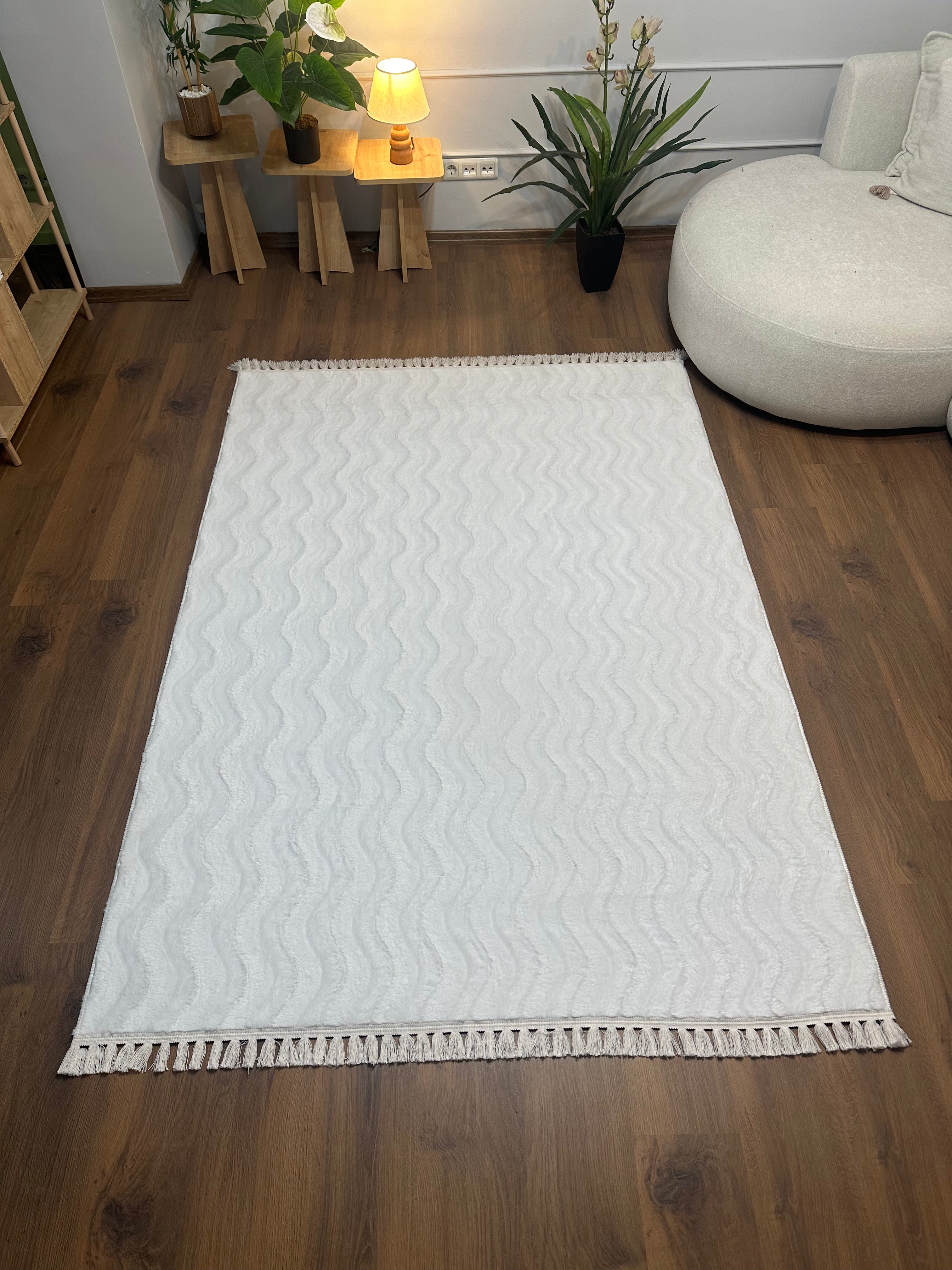 TAVŞAN WAVY - BEYAZ KAYMAZ TABAN PUFFY SHAGGY YATAK ODASI HALISI