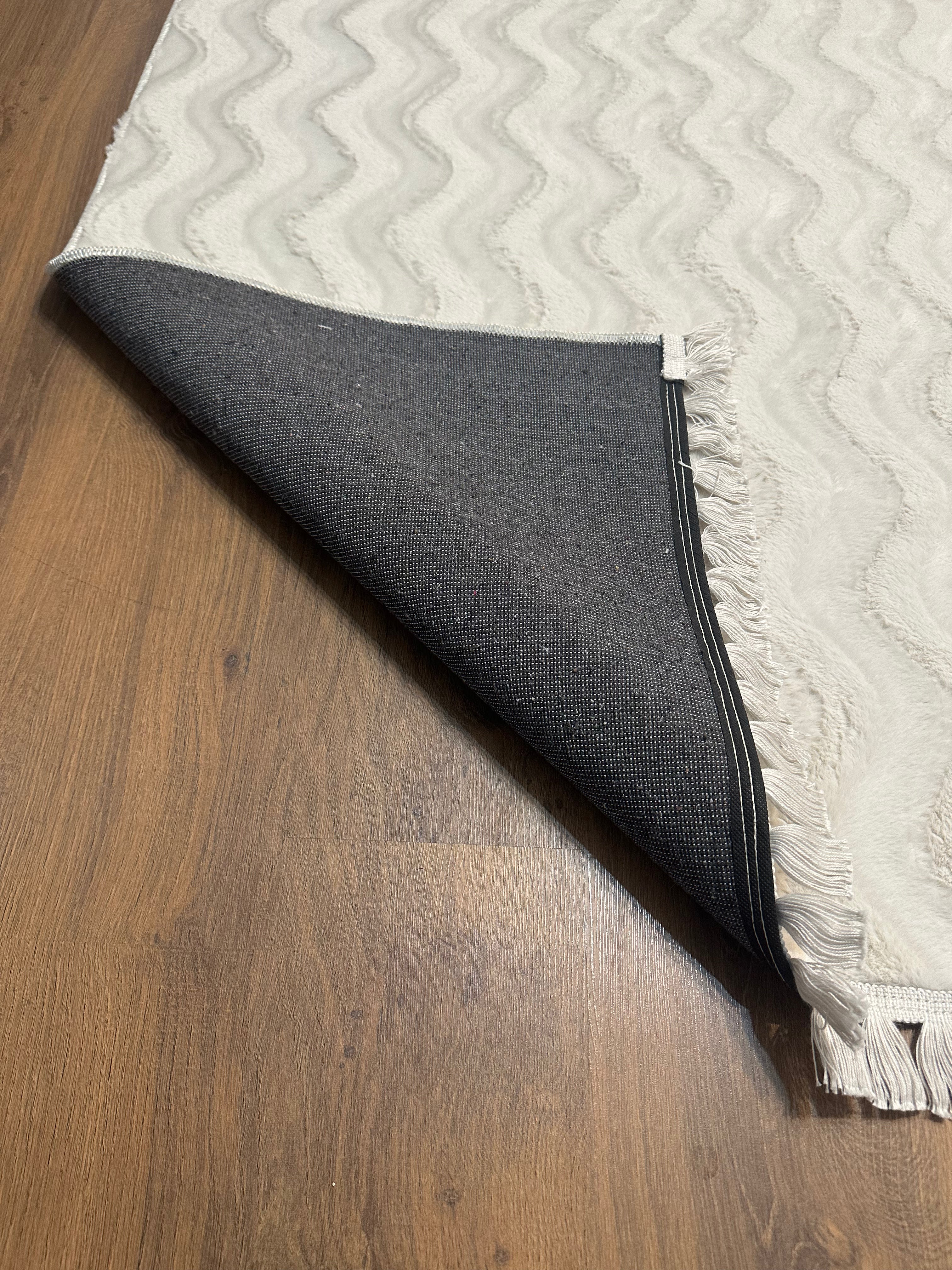 TAVŞAN WAVY - KREM KAYMAZ TABAN PUFFY SHAGGY YATAK ODASI HALISI