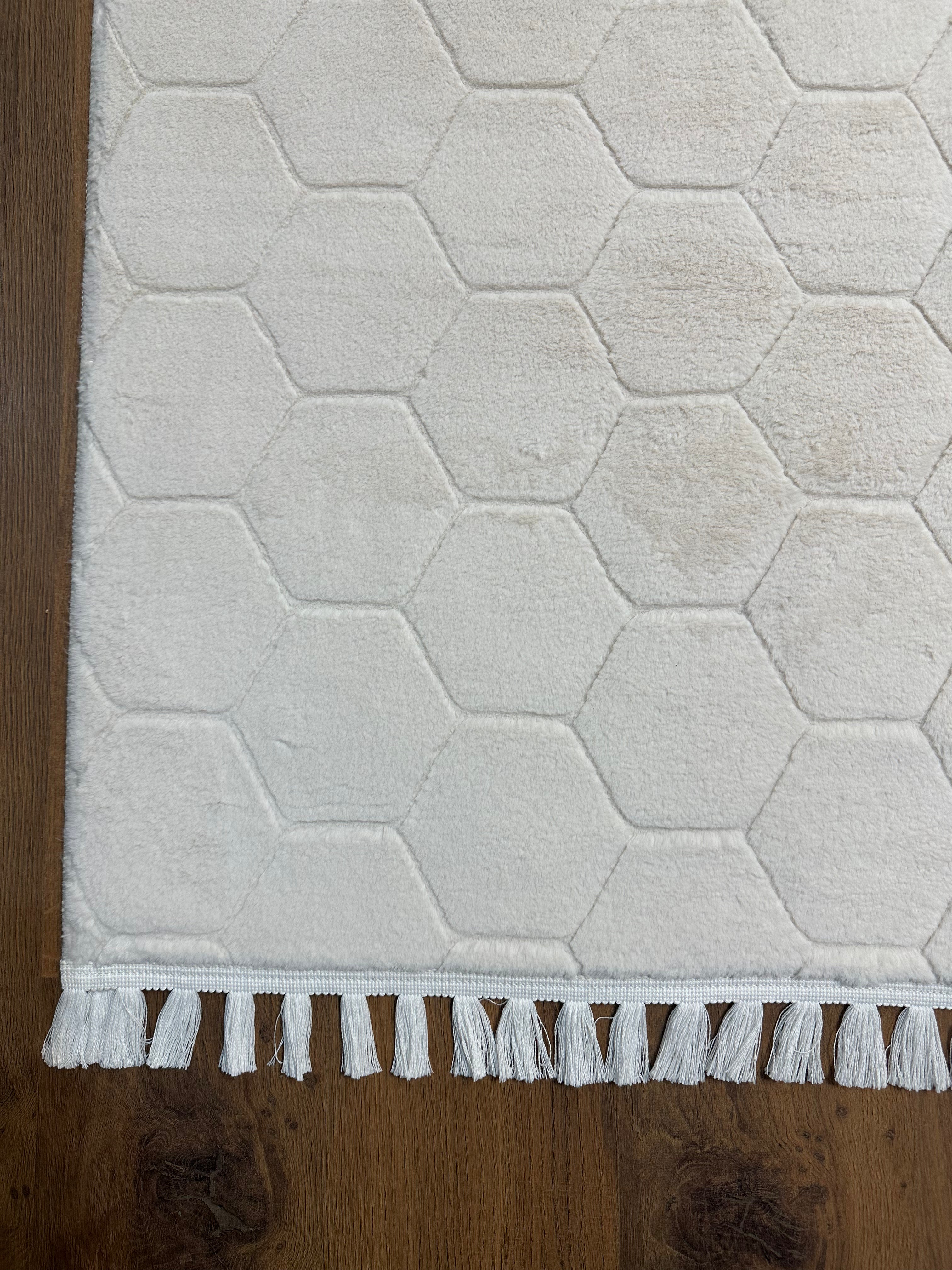 TAVŞAN PETEK - KREM KAYMAZ TABAN PUFFY SHAGGY YATAK ODASI HALISI
