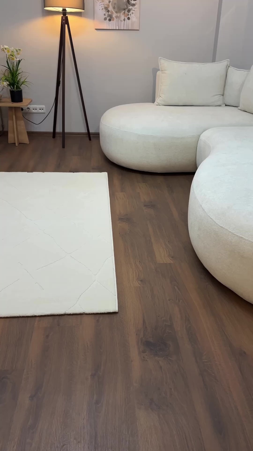 VERONA-10T Yumuşak Sık Pamuk Dokuma Taban Salon Halısı-KREM