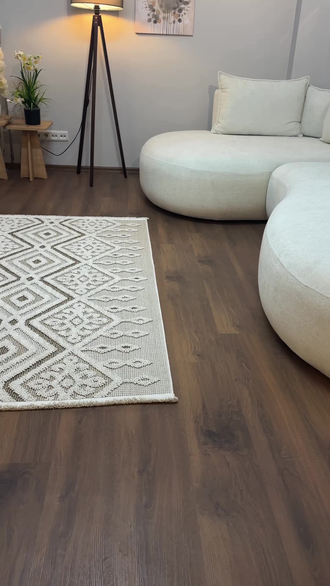 PALERMO G7-KREM/BEJKabartmalı Modern İskandinav Desenli Salon Halısı
