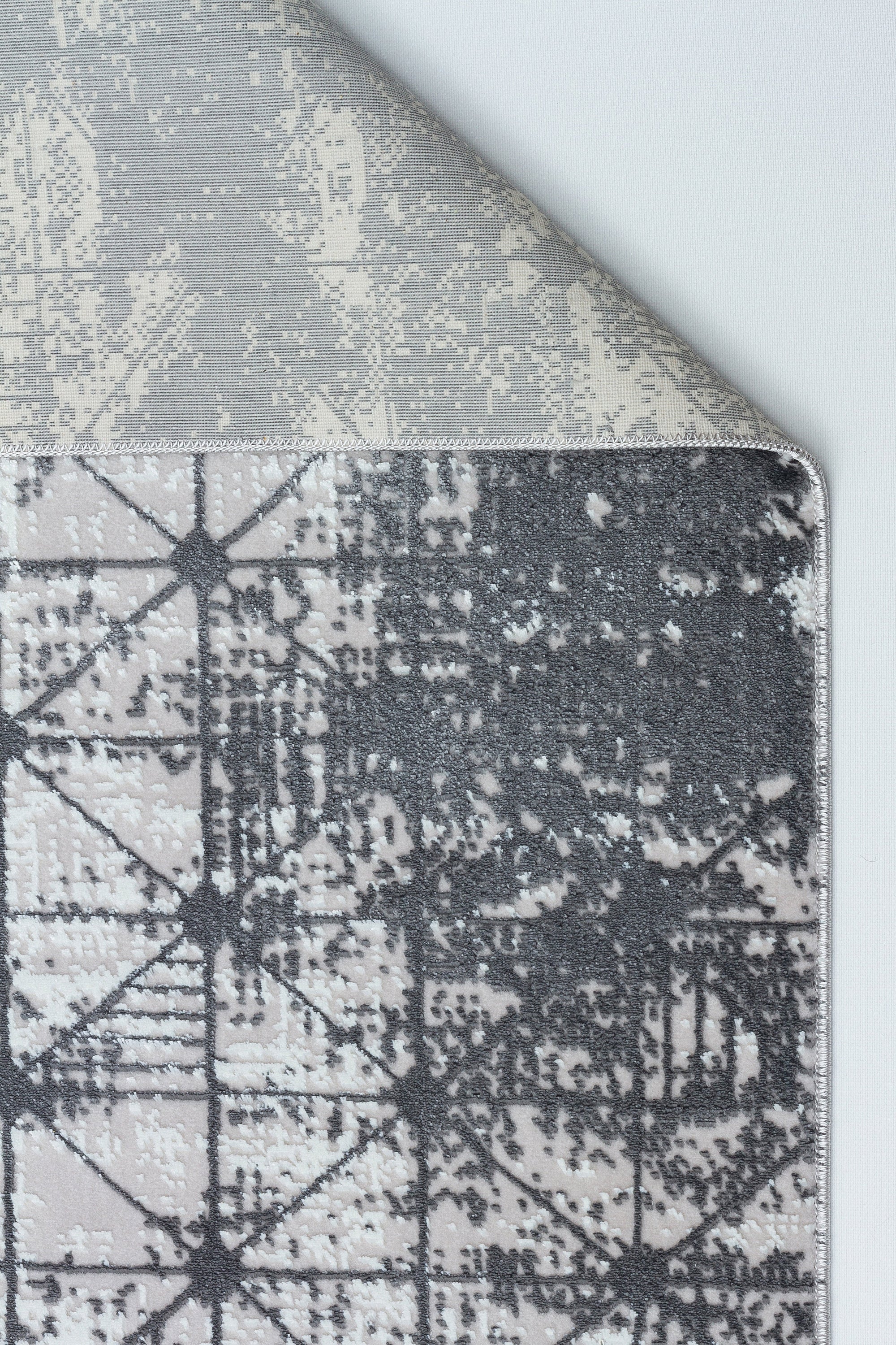 LOTUS 8018-T-GÜMÜŞ/GRİ Sentetik Bambu Parlak Saten Salon Koridor Mutfak Halısı