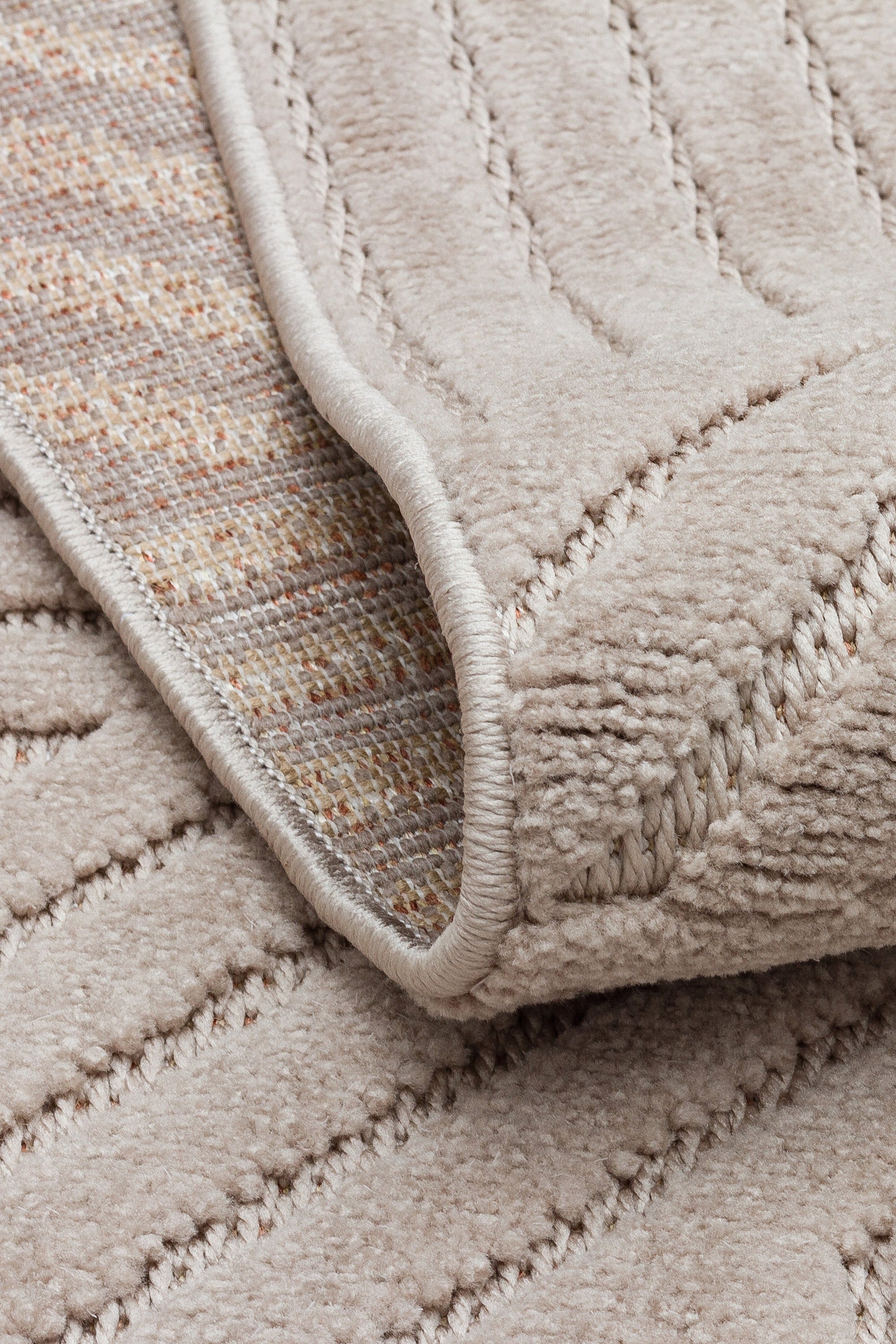 MİLAS C11-VİZON Kabartmalı Modern Geometrik Desenli Salon Koridor Mutfak Halısı