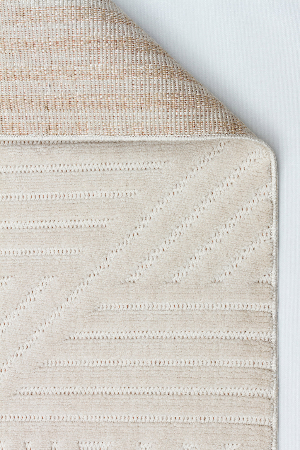 MİLAS C14-BEJ Kabartmalı Modern Geometrik Desenli Salon Koridor Mutfak Halısı