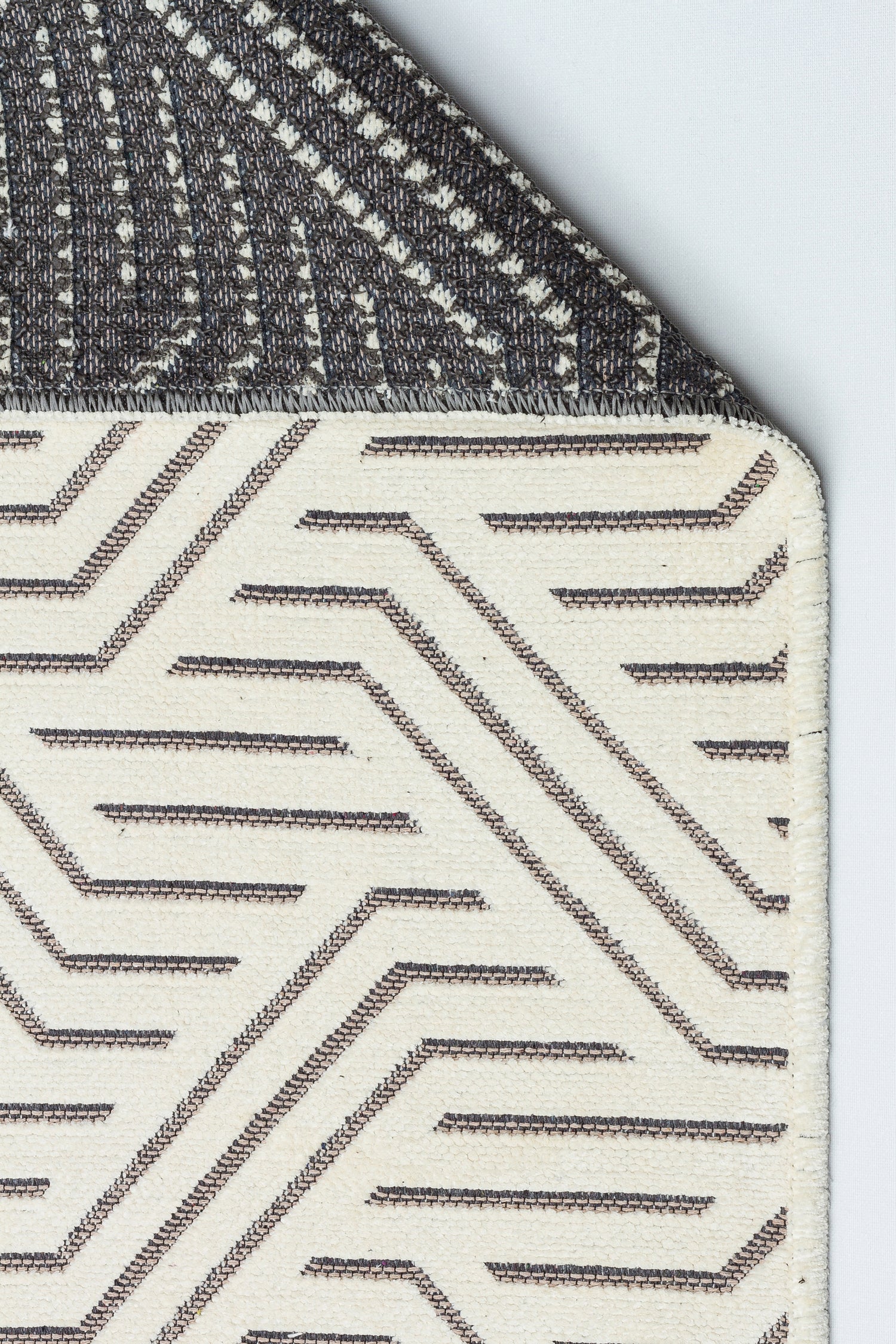 ŞÖNİL PERLA - KREM Kaymaz Taban Salon Şönil Kilim Dokuma Halı