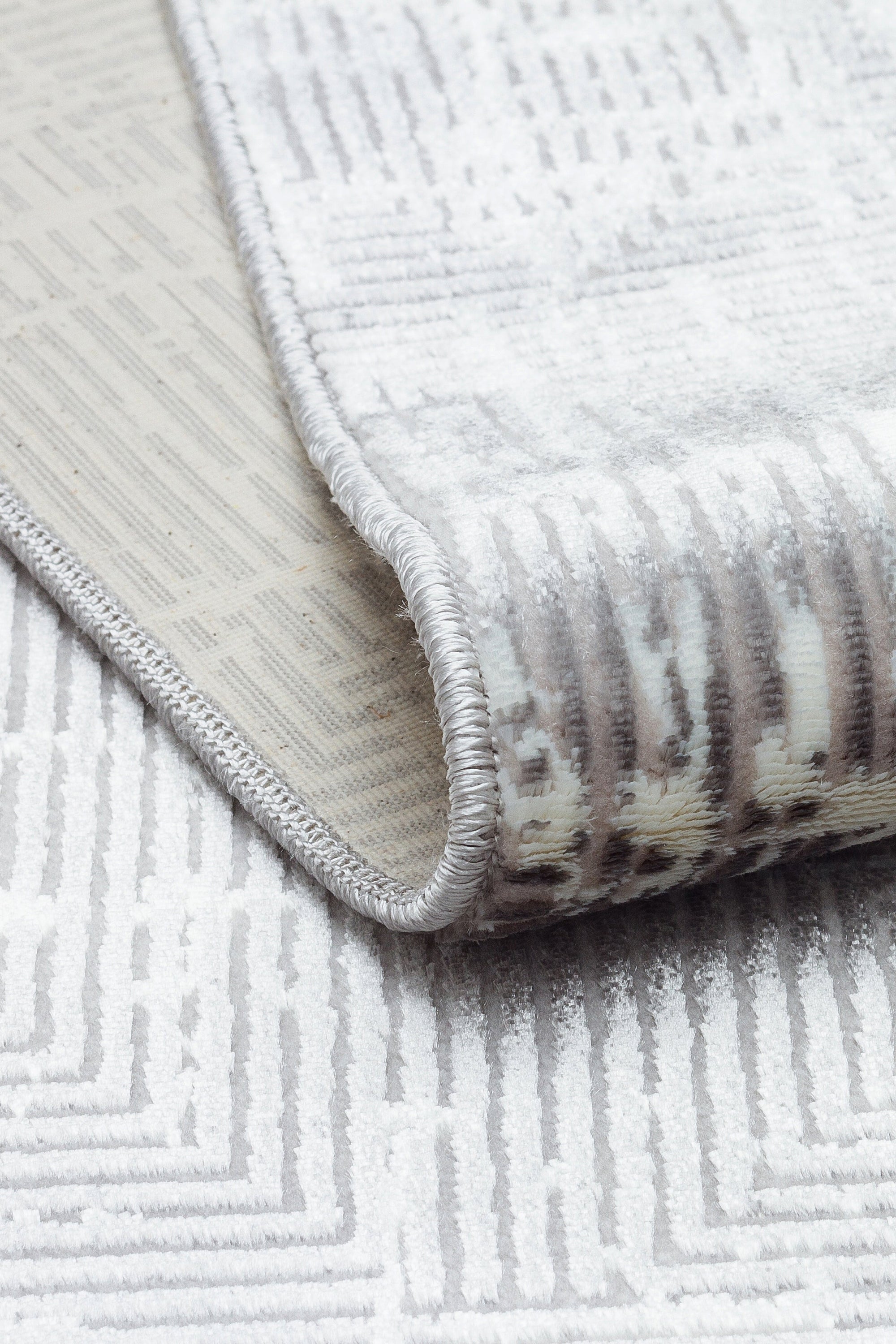 LOTUS 52T-VİZON/GÜMÜŞ Sentetik Bambu Parlak Saten Salon Koridor Mutfak Halısı