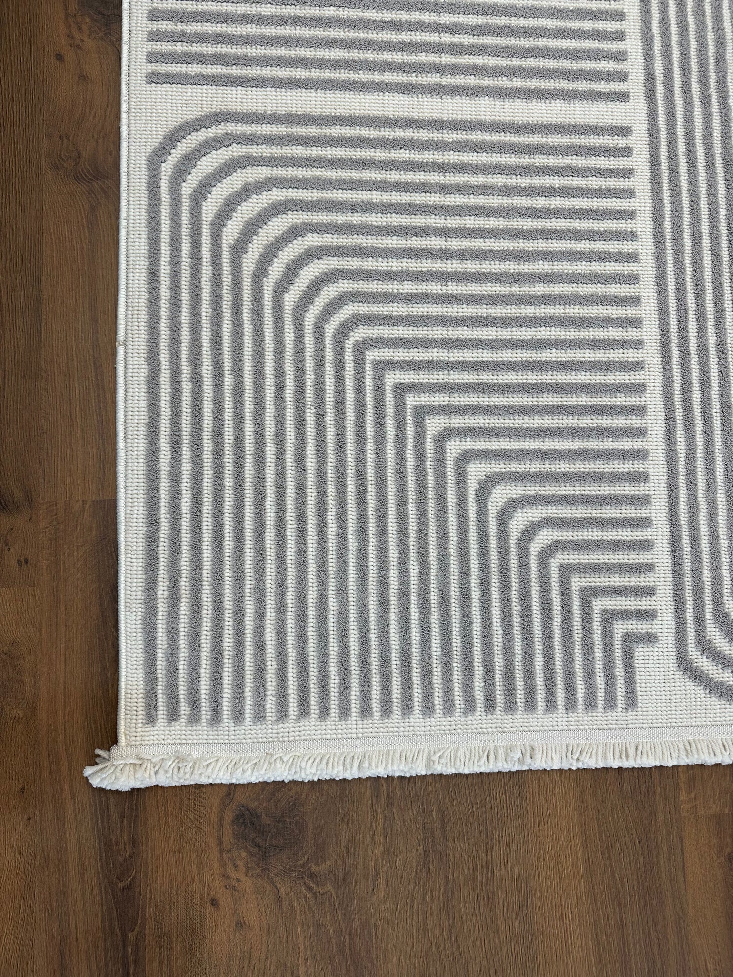 İCON T-LP02 KREM GRİ Kabartmalı Modern Geometrik Desenli Salon Halısı