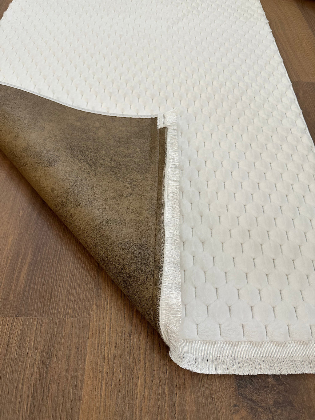 TAVŞAN PETEK BEYAZ - Kaymaz Taban Tavşan Shaggy Yatak Odası Oturma Odası Çocuk Odası Halısı