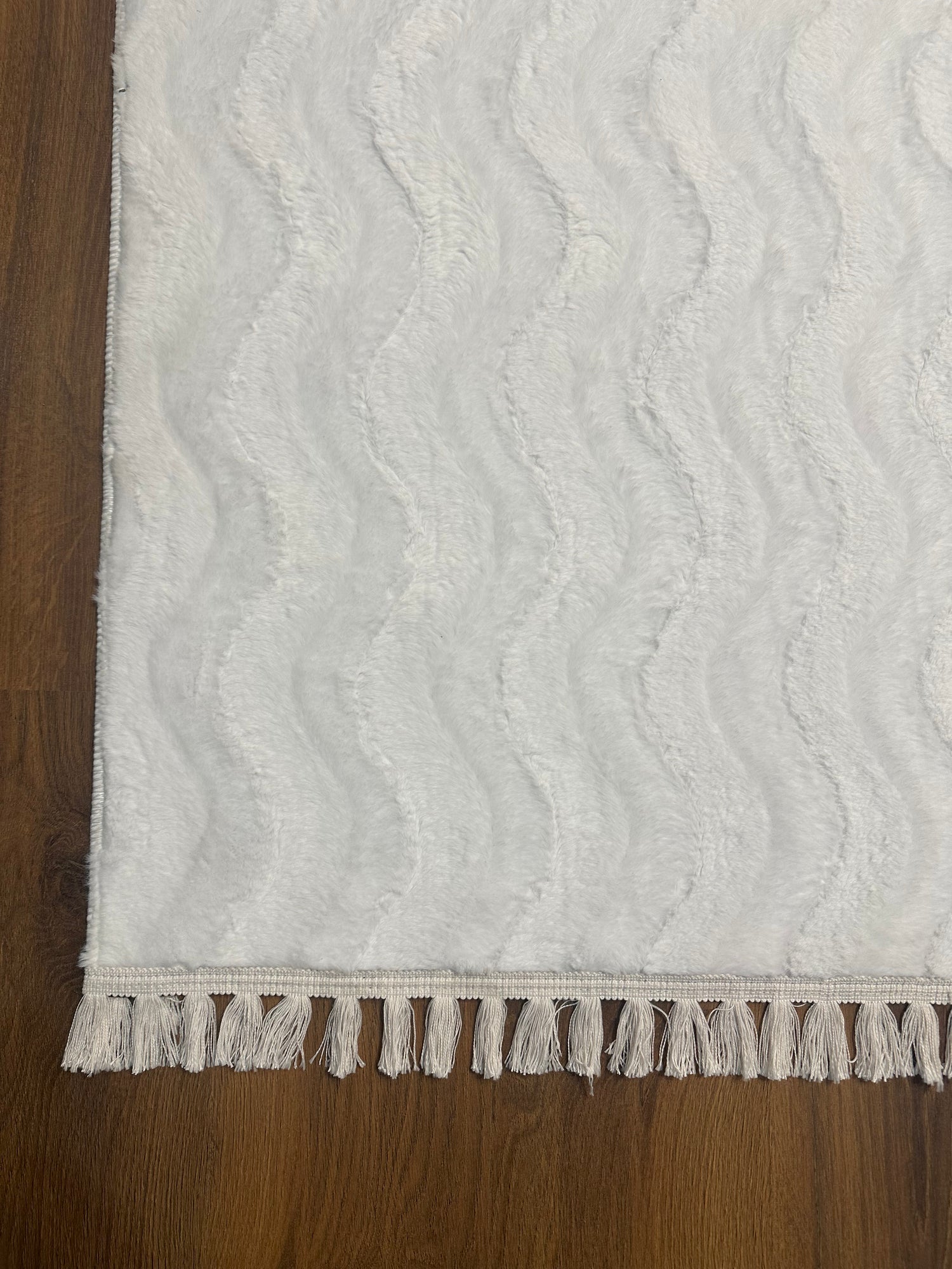 TAVŞAN WAVY - BEYAZ KAYMAZ TABAN PUFFY SHAGGY YATAK ODASI HALISI