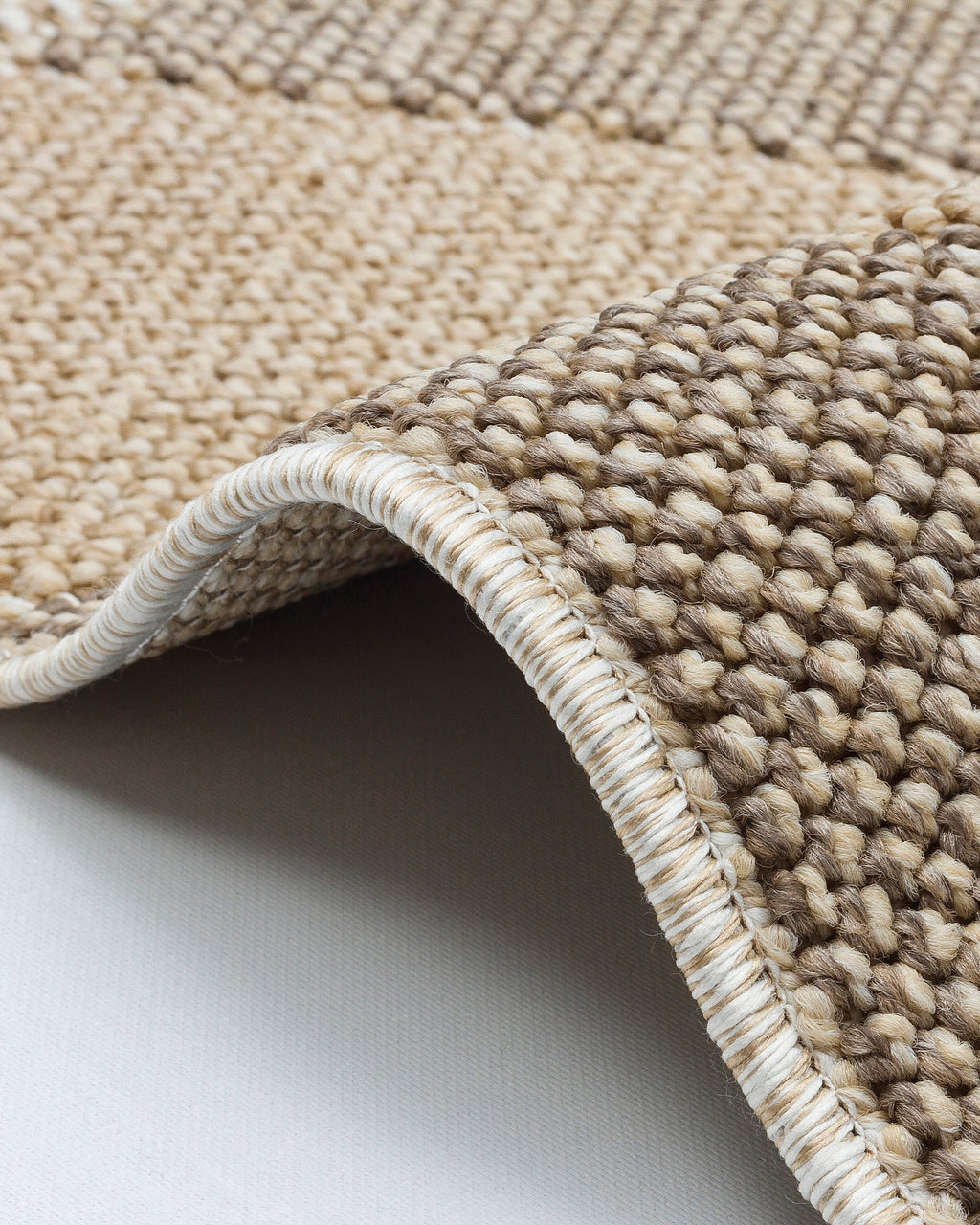 OSLO 5004-T KAHVE Yumuşak Bukle (Loop) Dokuma Geometrik Desenli Salon Mutfak Koridor Halısı