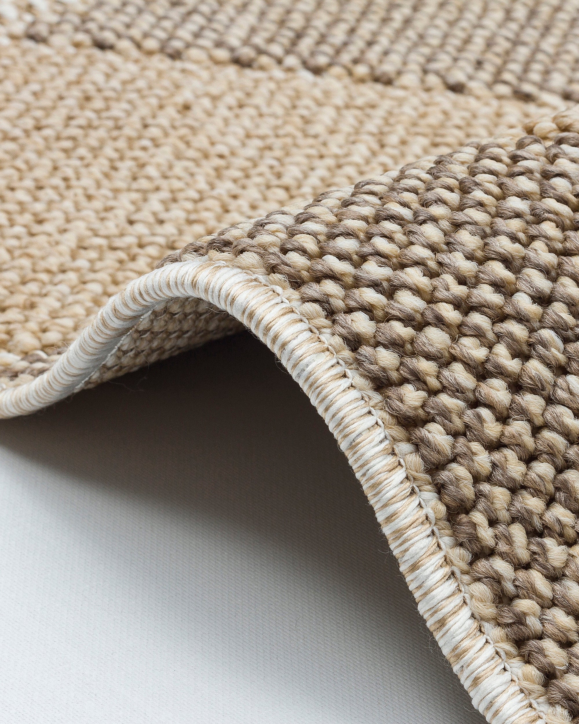 OSLO 5004-T KAHVE Yumuşak Bukle (Loop) Dokuma Geometrik Desenli Salon Mutfak Koridor Halısı