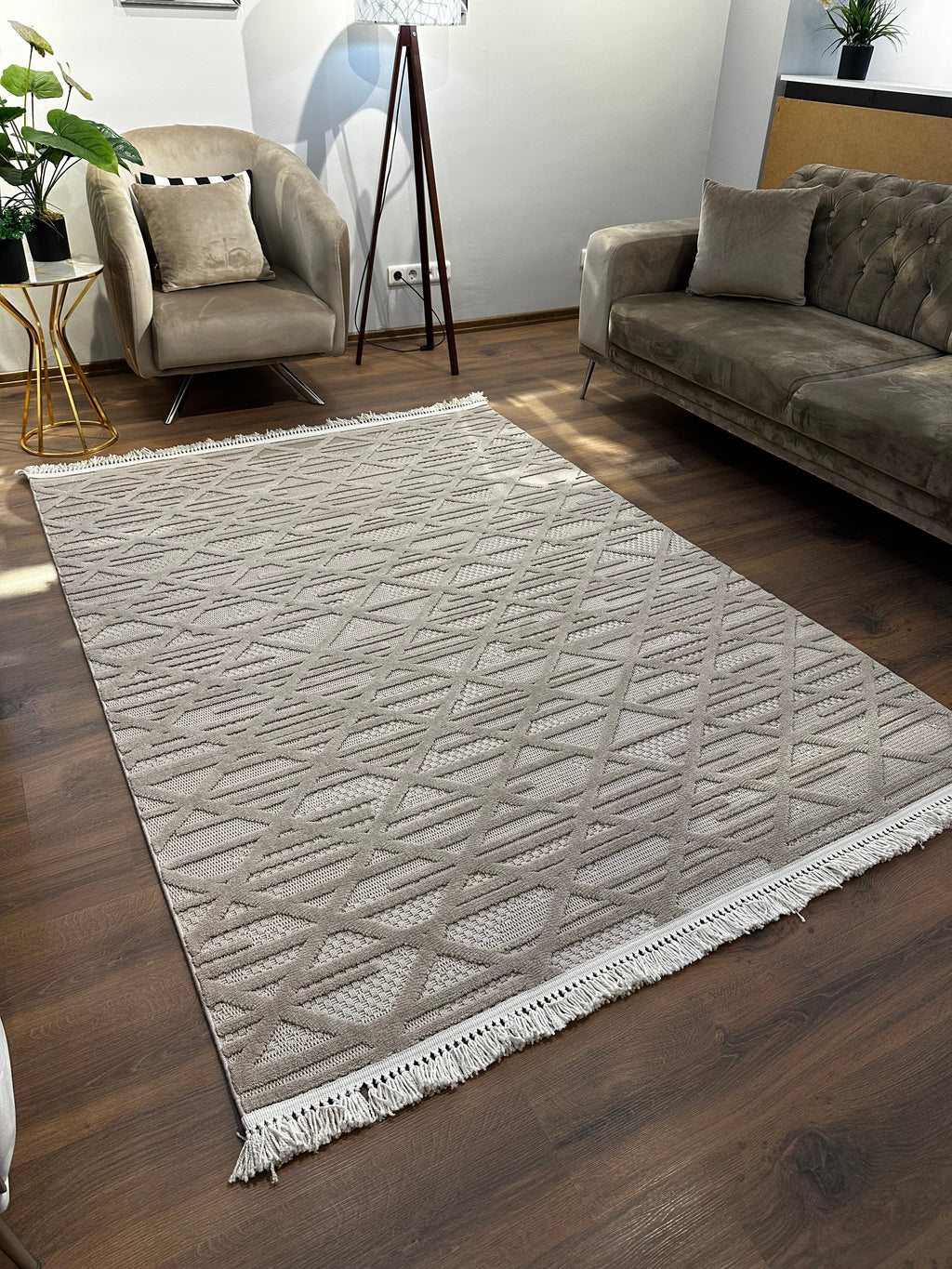 MİLAS C9-VİZON Kabartmalı Modern Geometrik Desenli Salon Koridor Mutfak Halısı