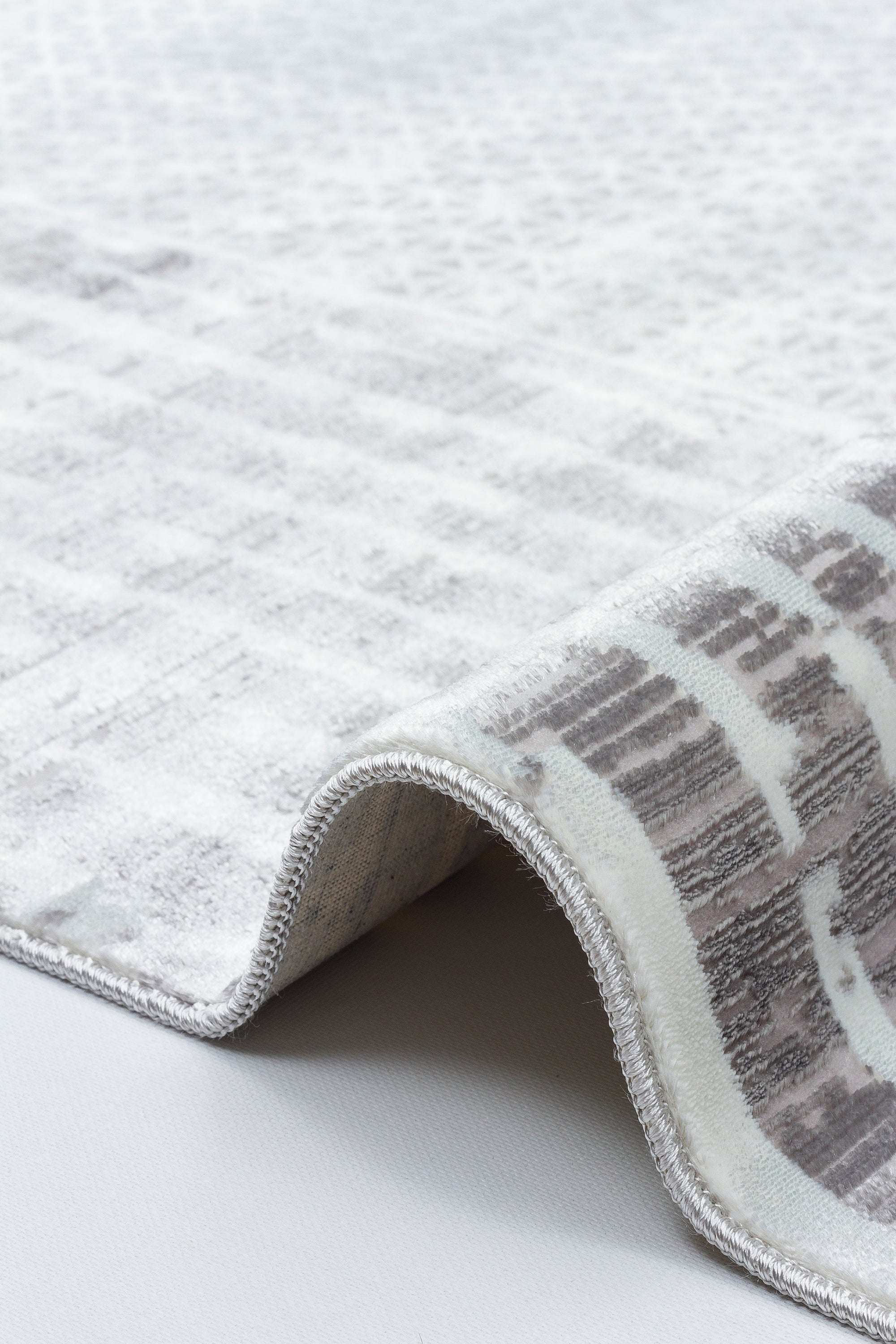 LOTUS 99T-BEYAZ/GRİ Sentetik Bambu Parlak Saten Salon Koridor Mutfak Halısı