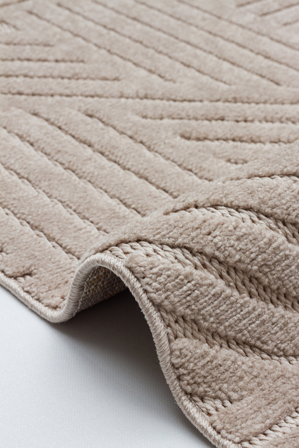 MİLAS C11-VİZON Kabartmalı Modern Geometrik Desenli Salon Koridor Mutfak Halısı