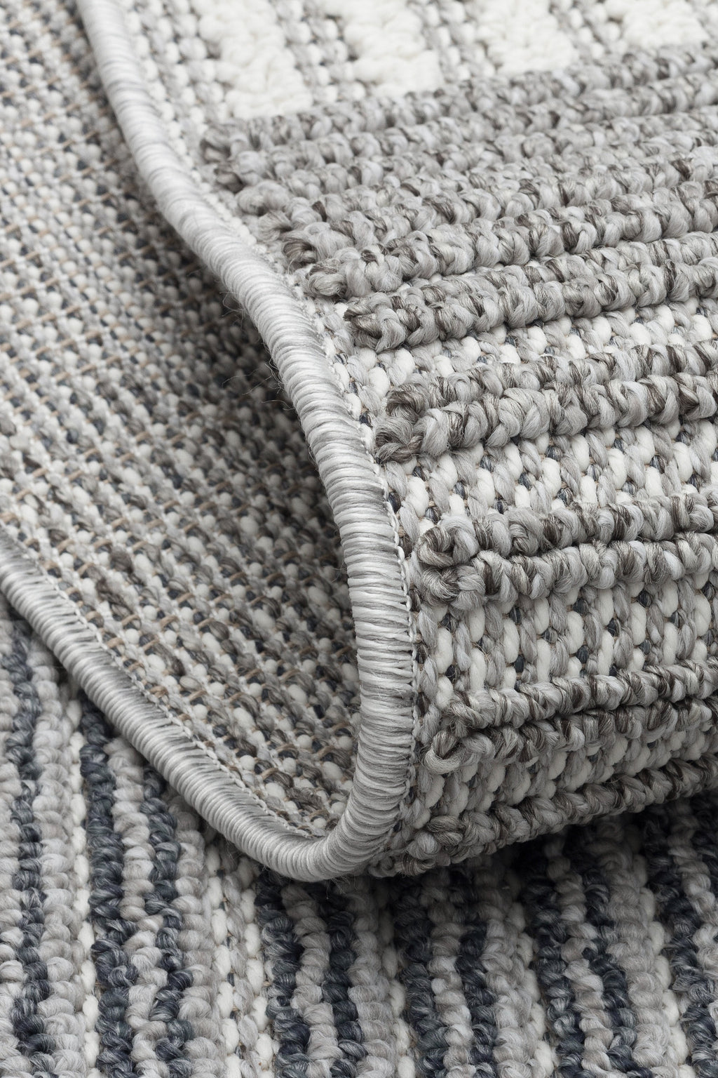 OSLO T-03 GRİ Yumuşak Bukle (Loop) Dokuma Geometrik Desenli Salon Mutfak Koridor Halısı