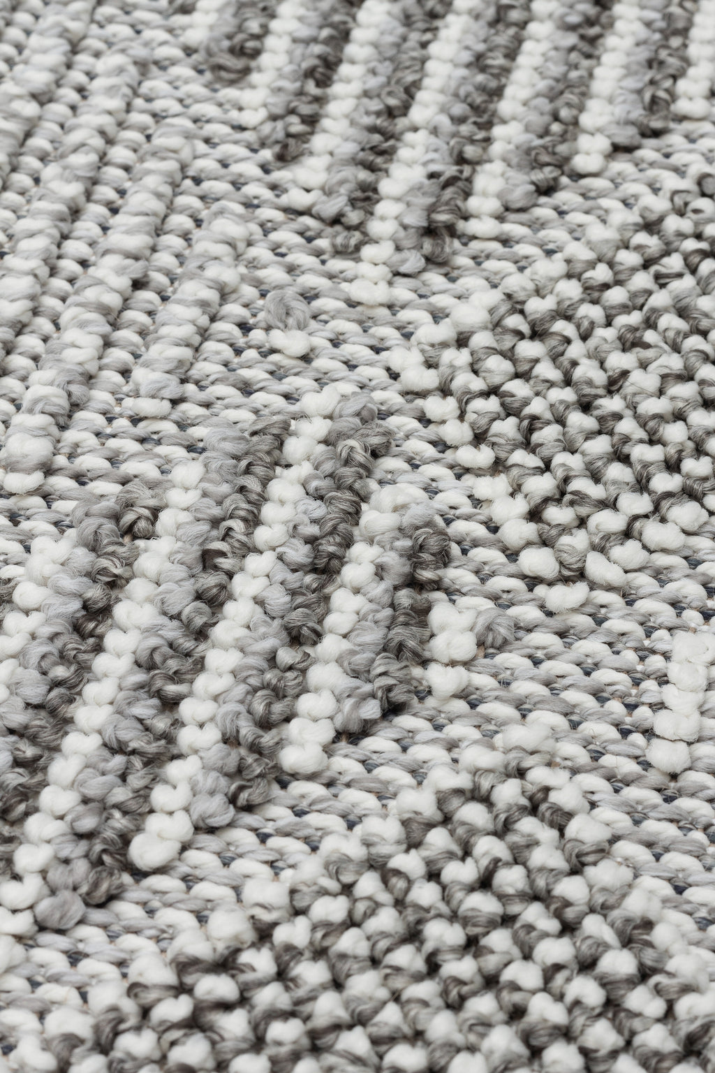 OSLO T-01 GRİ Yumuşak Bukle (Loop) Dokuma Geometrik Desenli Salon Mutfak Koridor Halısı