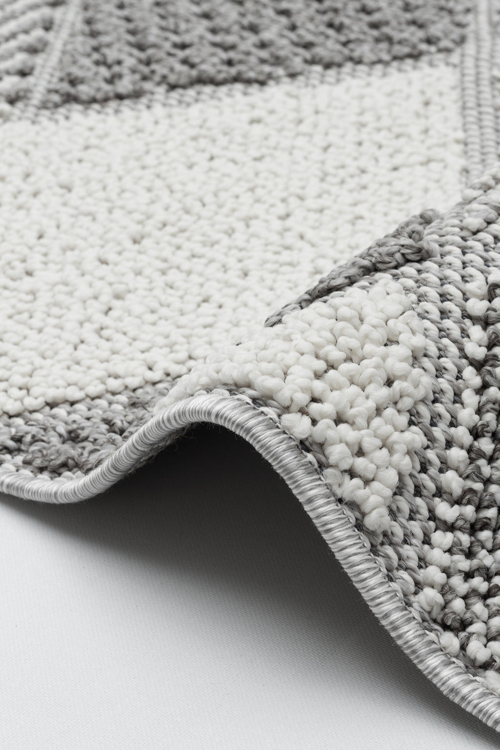 OSLO T-01 GRİ Yumuşak Bukle (Loop) Dokuma Geometrik Desenli Salon Mutfak Koridor Halısı