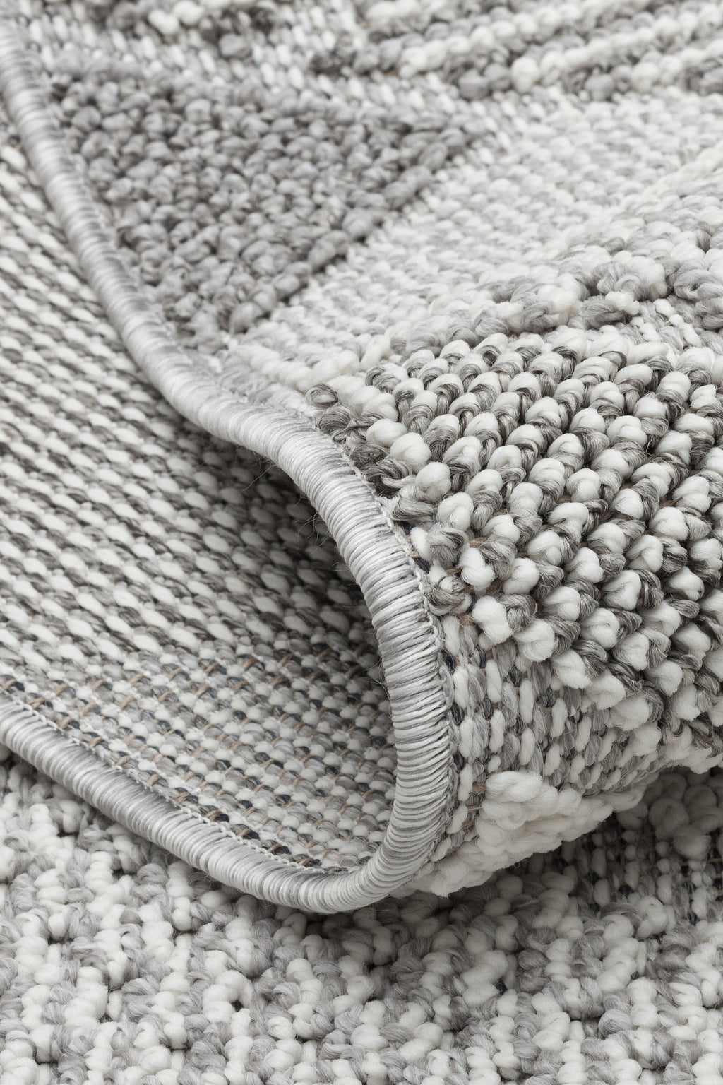 OSLO T-01 GRİ Yumuşak Bukle (Loop) Dokuma Geometrik Desenli Salon Mutfak Koridor Halısı